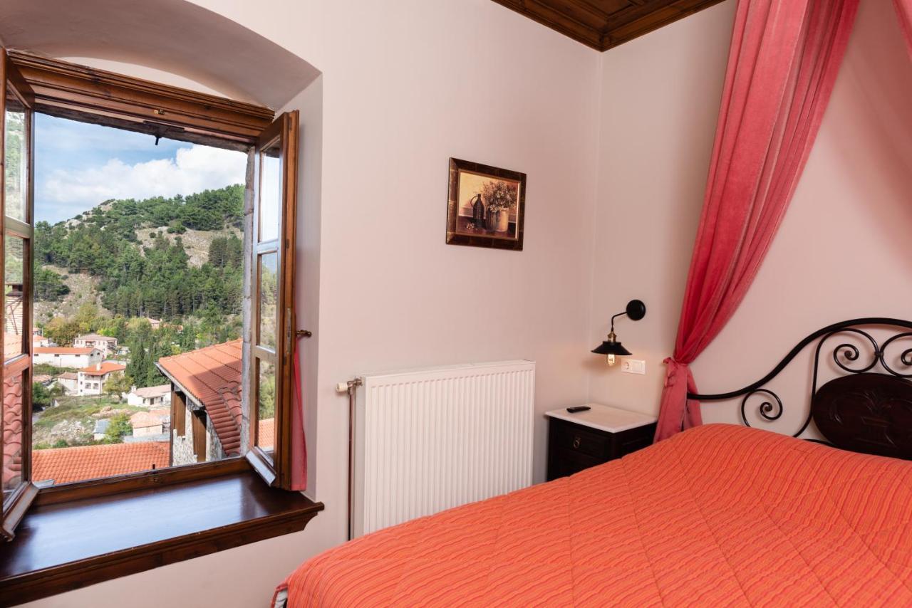 Pensión Kaza 4*